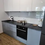 Apartman 6 *